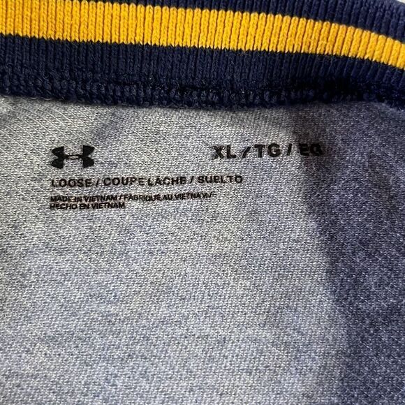 Under Armour Vintage Style Bears Loose Long Sleeve Ring Neck T Mens XL - Picture 2 of 7